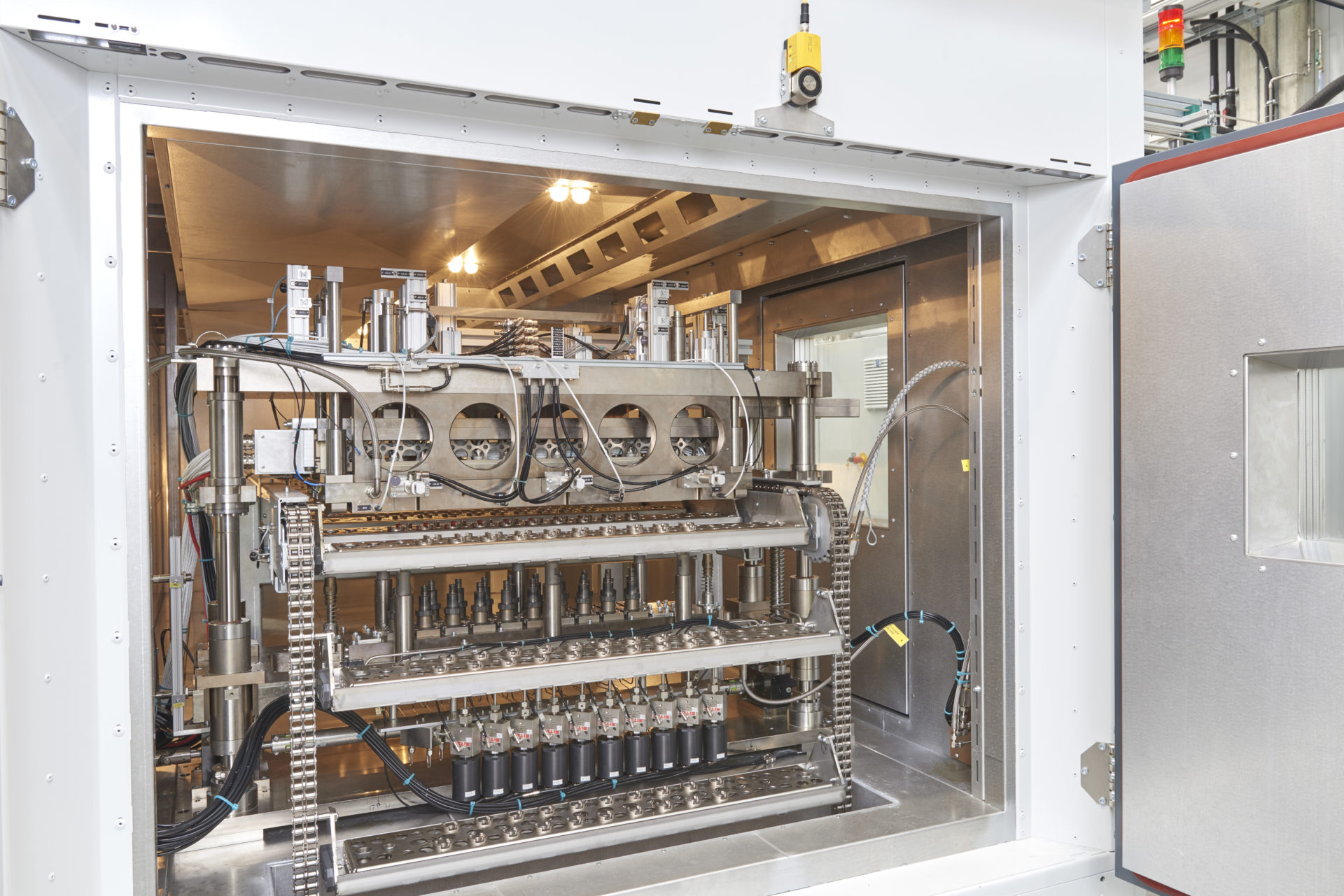 Kalibrieranlage Drucksensor Calibration line pressure sensor