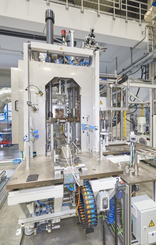 Assembly line for rotor Synchronous motor Sonplas