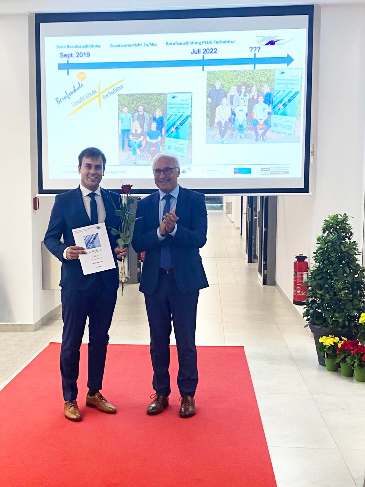 Fachabitur parallel zur Ausbildung Sonplas