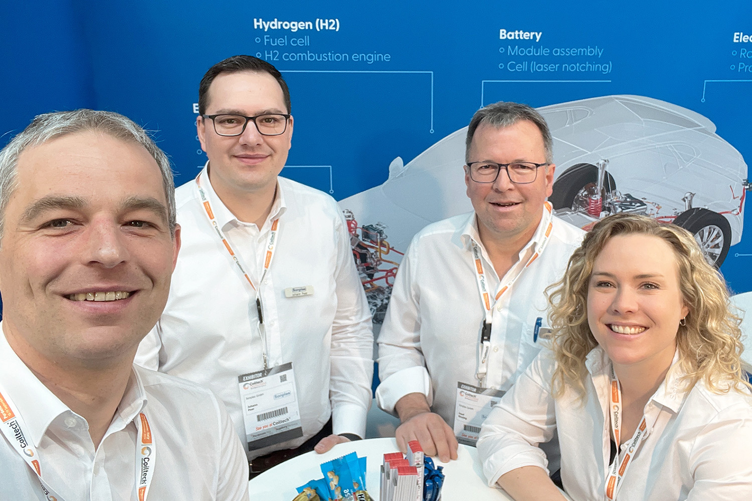 Selfie von vier Sonplas-Teammitgliedern