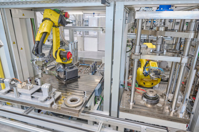 Sicht auf die Rotormontagelinie