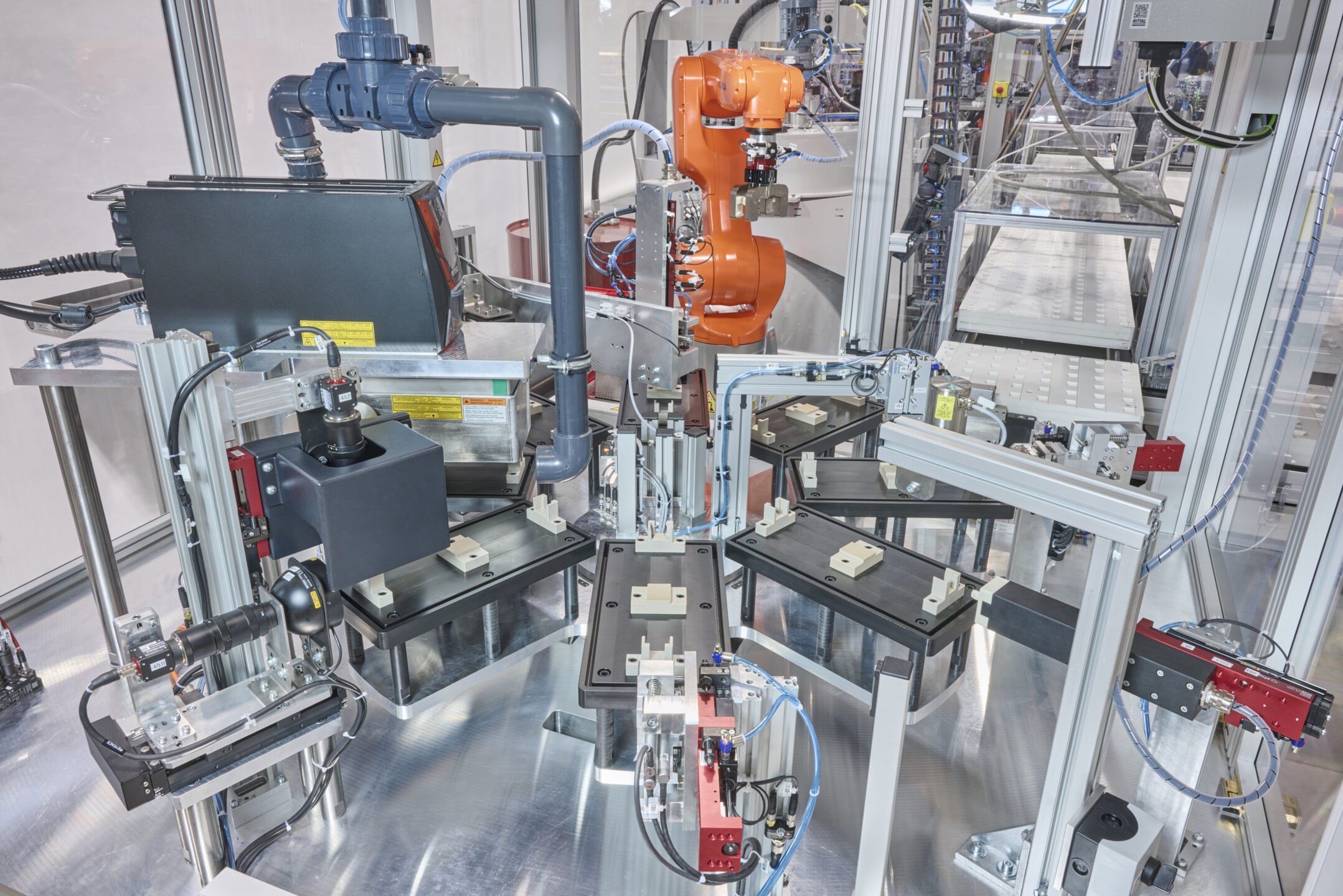 Innenansicht Antennenmodulmontage