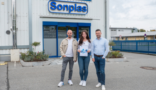 Erfolgreicher Ausbildungsabschluss von Christina Schwanzer