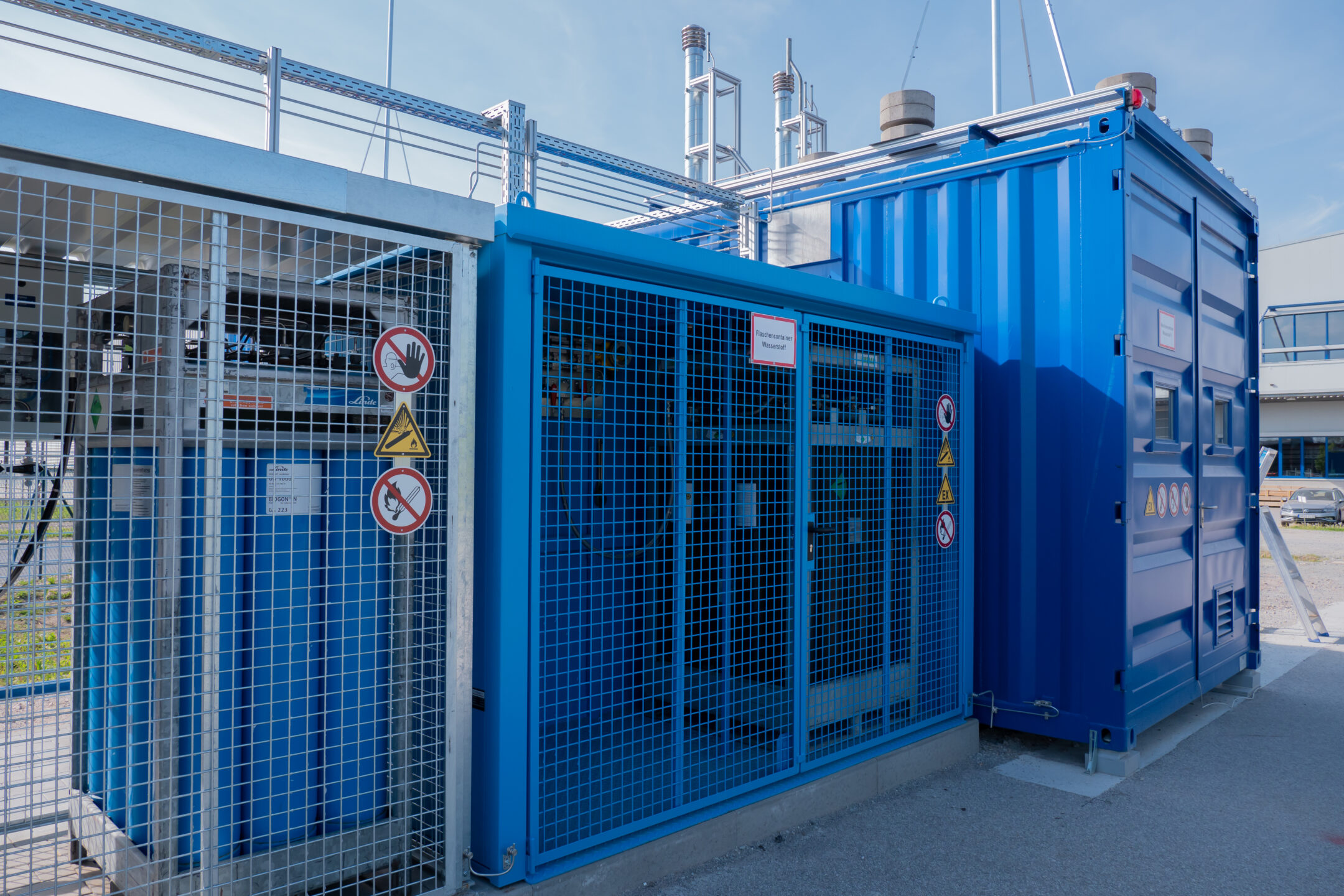 seitliche Ansicht auf das Wasserstoff Testcenter