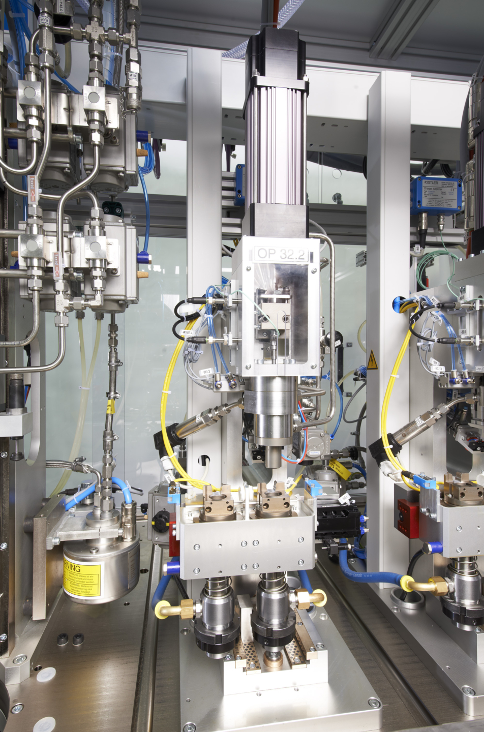 Innenansicht EOL Prüfstand GDI Injektoren